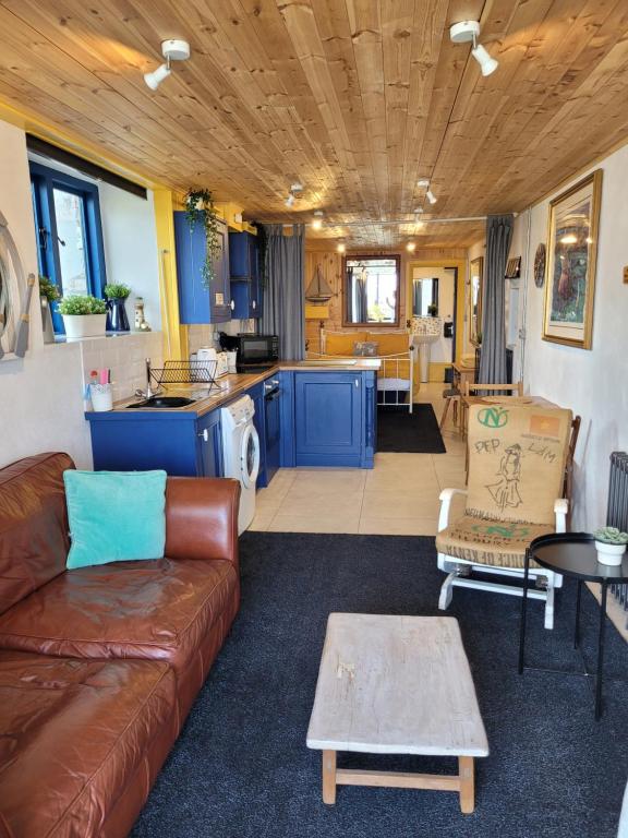 The Old Boat House kitchen